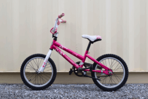vélo de marque supercycle xti 21 (26 po)