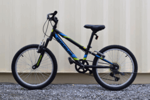 vélo de marque supercycle xti 21 (26 po)