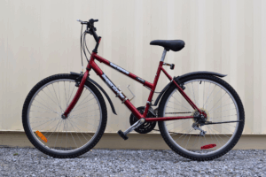 vélo de marque supercycle xti 21 (26 po)